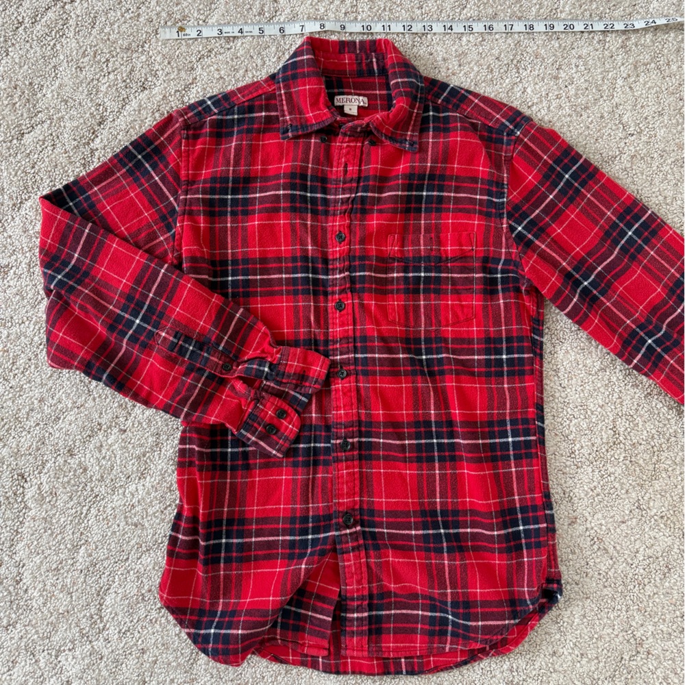 Merona Red Plaid Flannel Button Down Shirt Women’s Size Small 100% Cotton